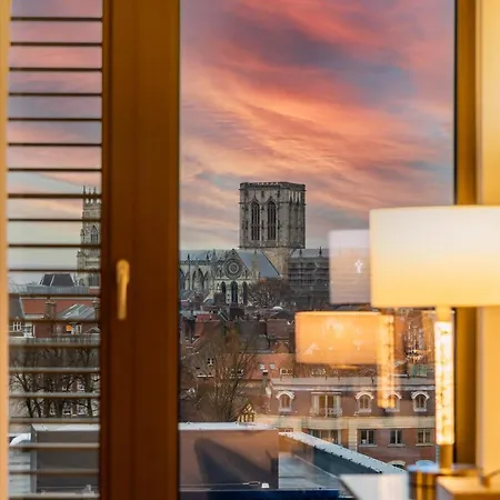 The @ Ryedale House *